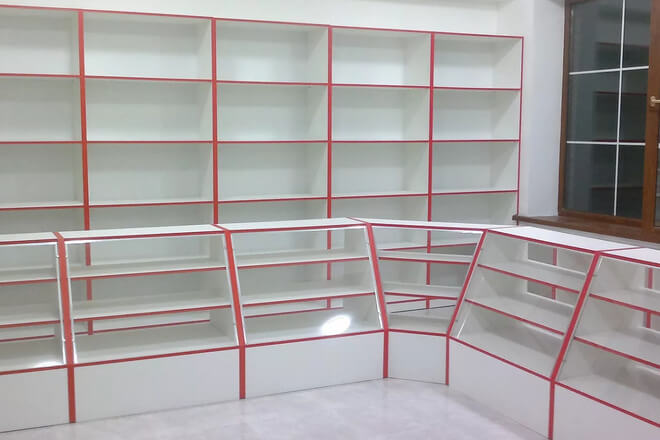 полки витрины для магазинов